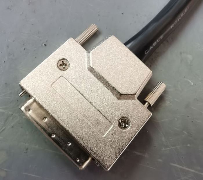 Slimline 68 פינים 0.8 מ